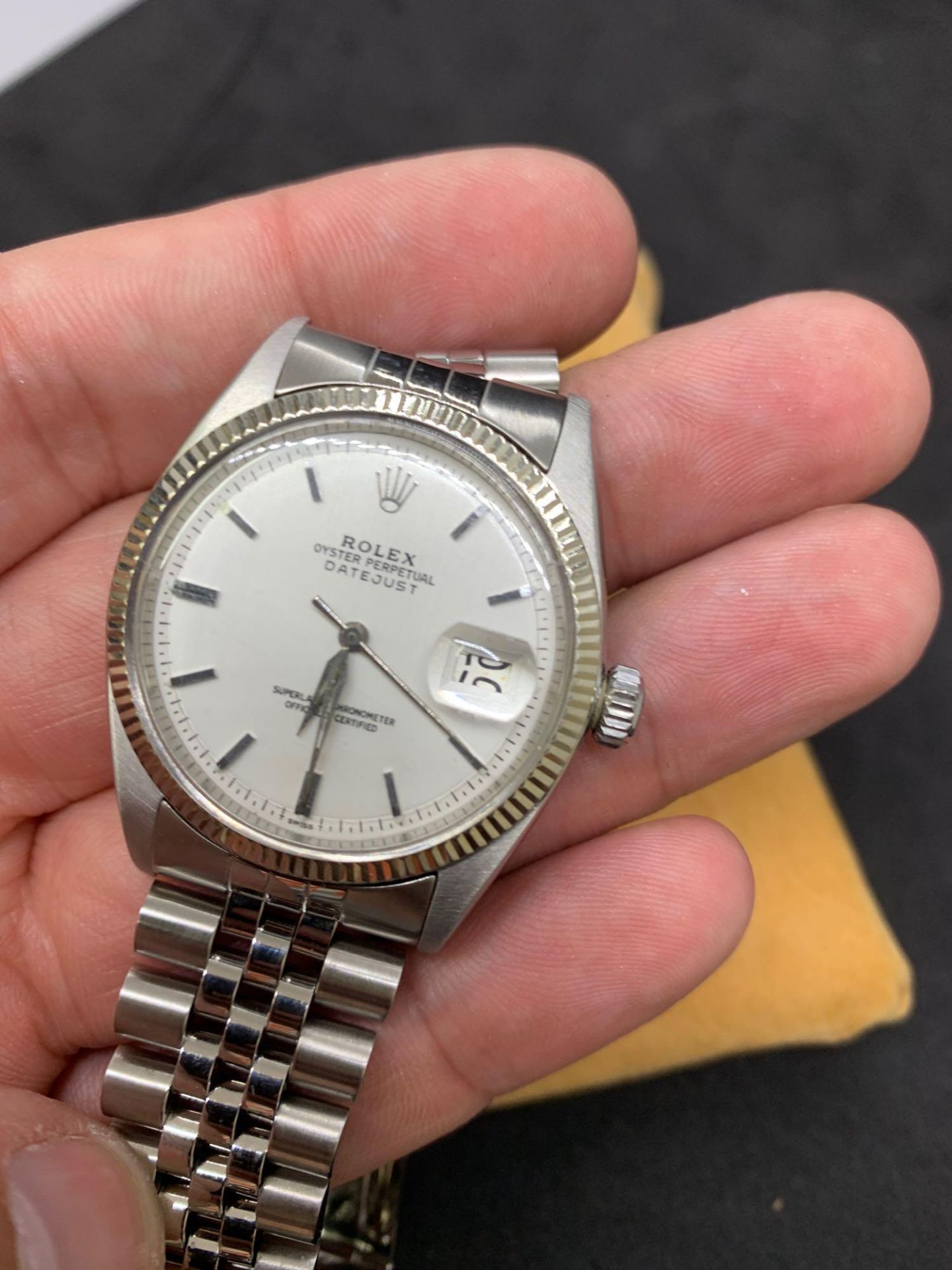 Vintage 1961 Rolex Datejust Stainless Steel & White Gold Watch Silver dial 36mm - Image 6 of 7