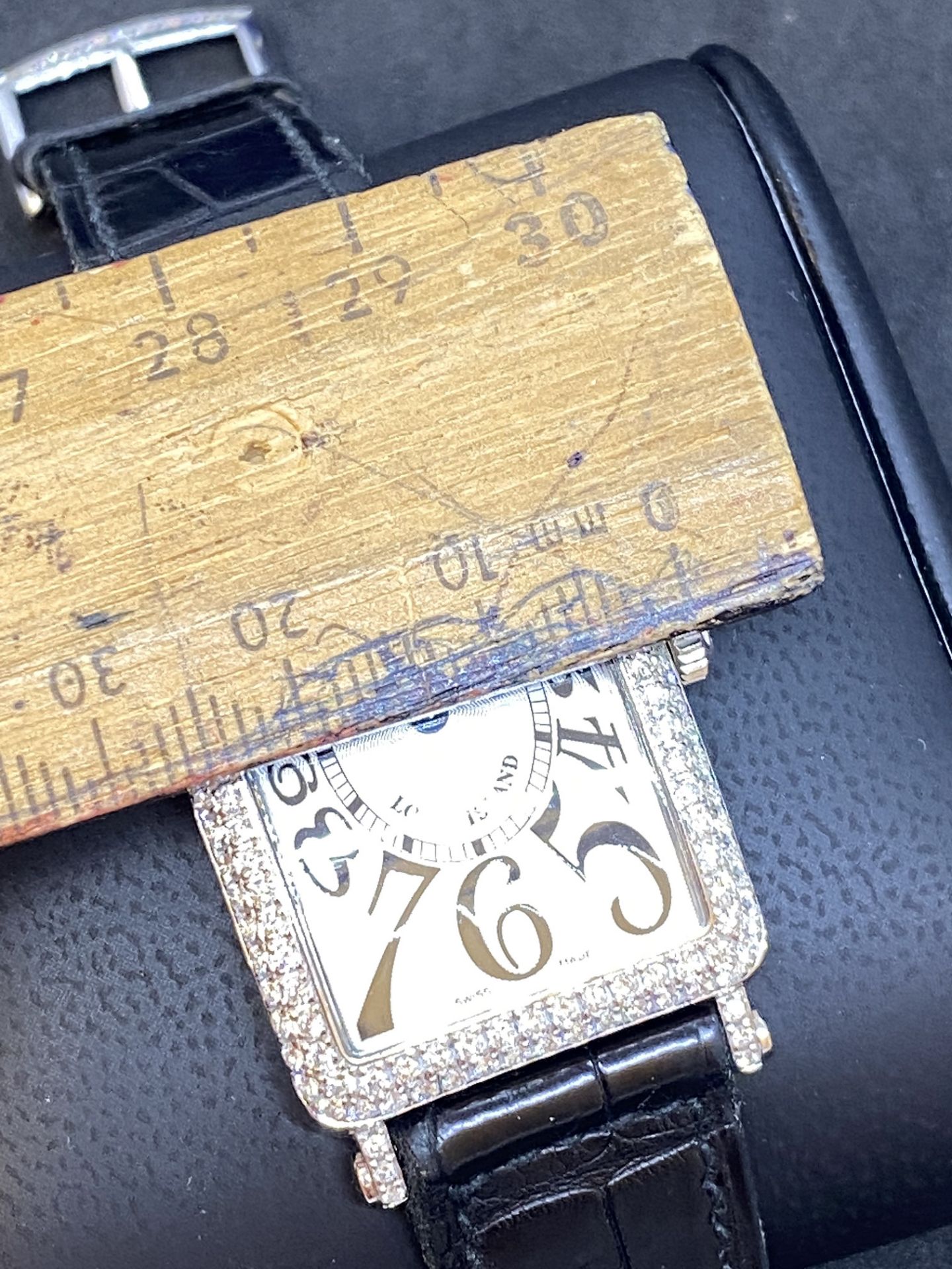 18ct GOLD FRANCK MULLER DIAMOND SET WATCH - Image 13 of 13