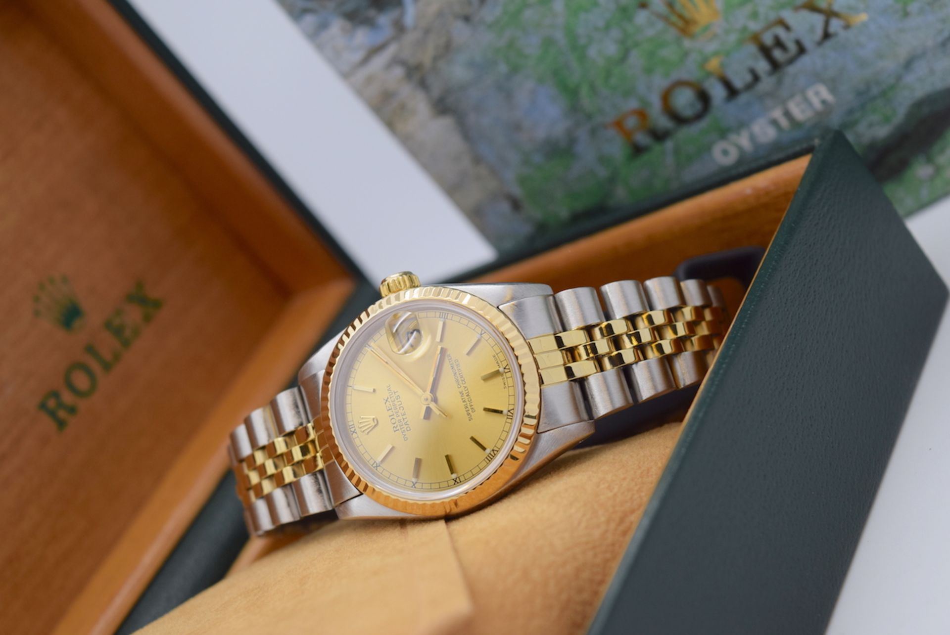 Rolex Datejust 'Champagne' Ref. 68273 31mm (Mid-size) - Steel/ 18ct Yellow Gold Bezel/ Crown Model - Image 2 of 4