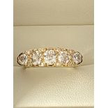 FINE 18ct YELLOW GOLD 2.00ct 5 STONE DIAMOND RING