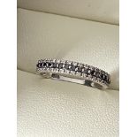 18ct GOLD BLACK & WHITE DIAMOND RING