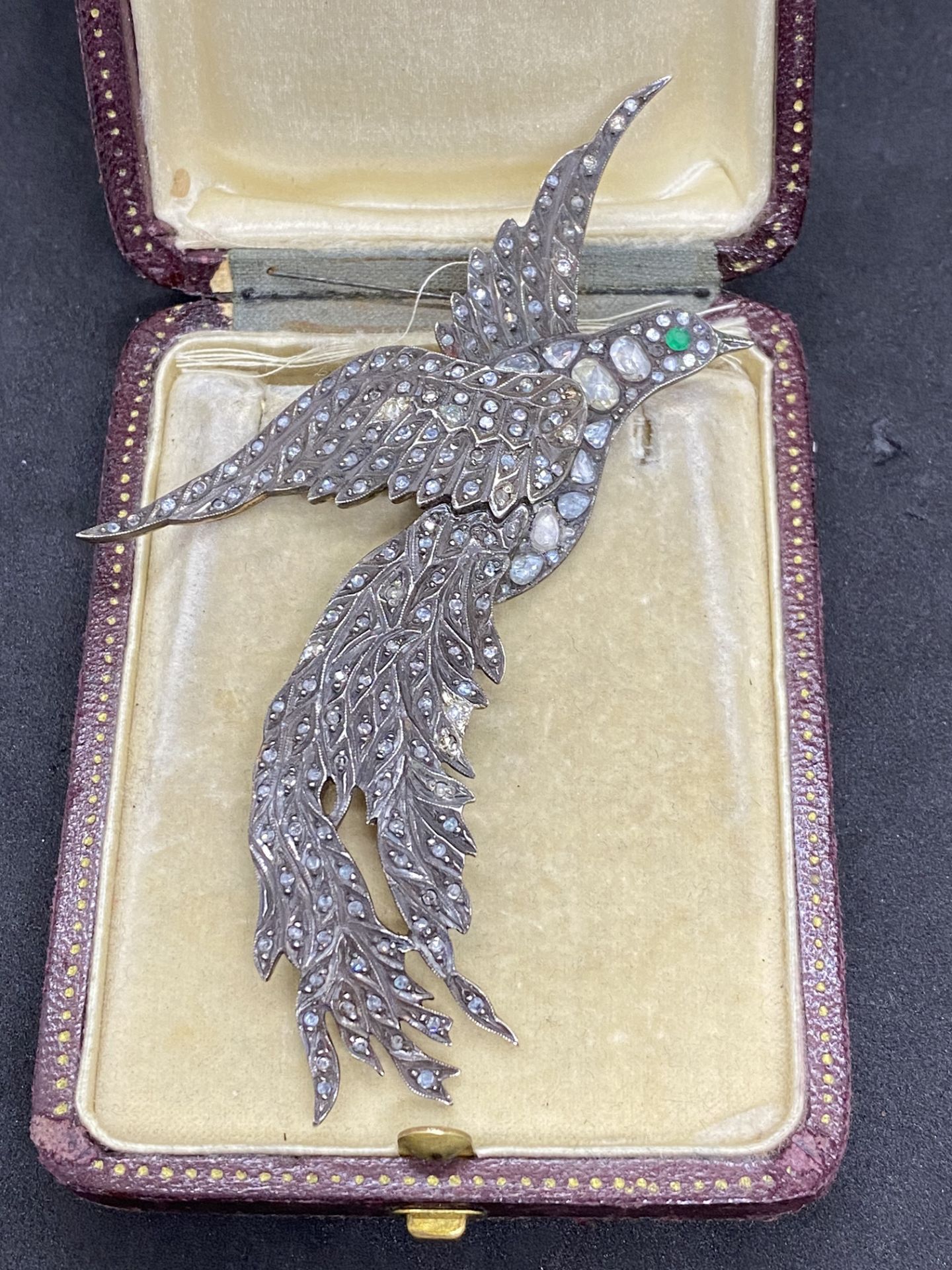 GOLD & SILVER BIRD PENDANT SET WITH ROSE DIAMONDS - Image 3 of 4