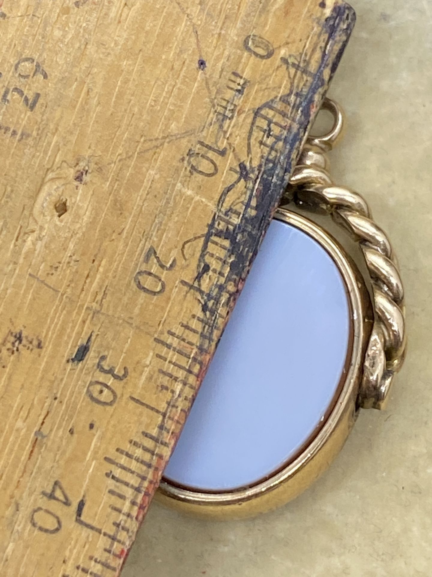 9ct GOLD FOB PENDANT - 11.8 GRAMS - Image 3 of 3