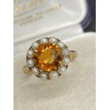 9ct Gold Citrine & Pearl Set RIng