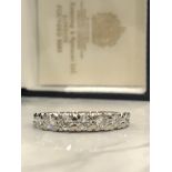 STUNNING 18ct Gold 1.1ct VS 7-Stone Half Eternity Diamond Ring