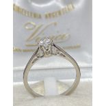 18ct GOLD 0.20ct DIAMOND SOLITAIRE RING