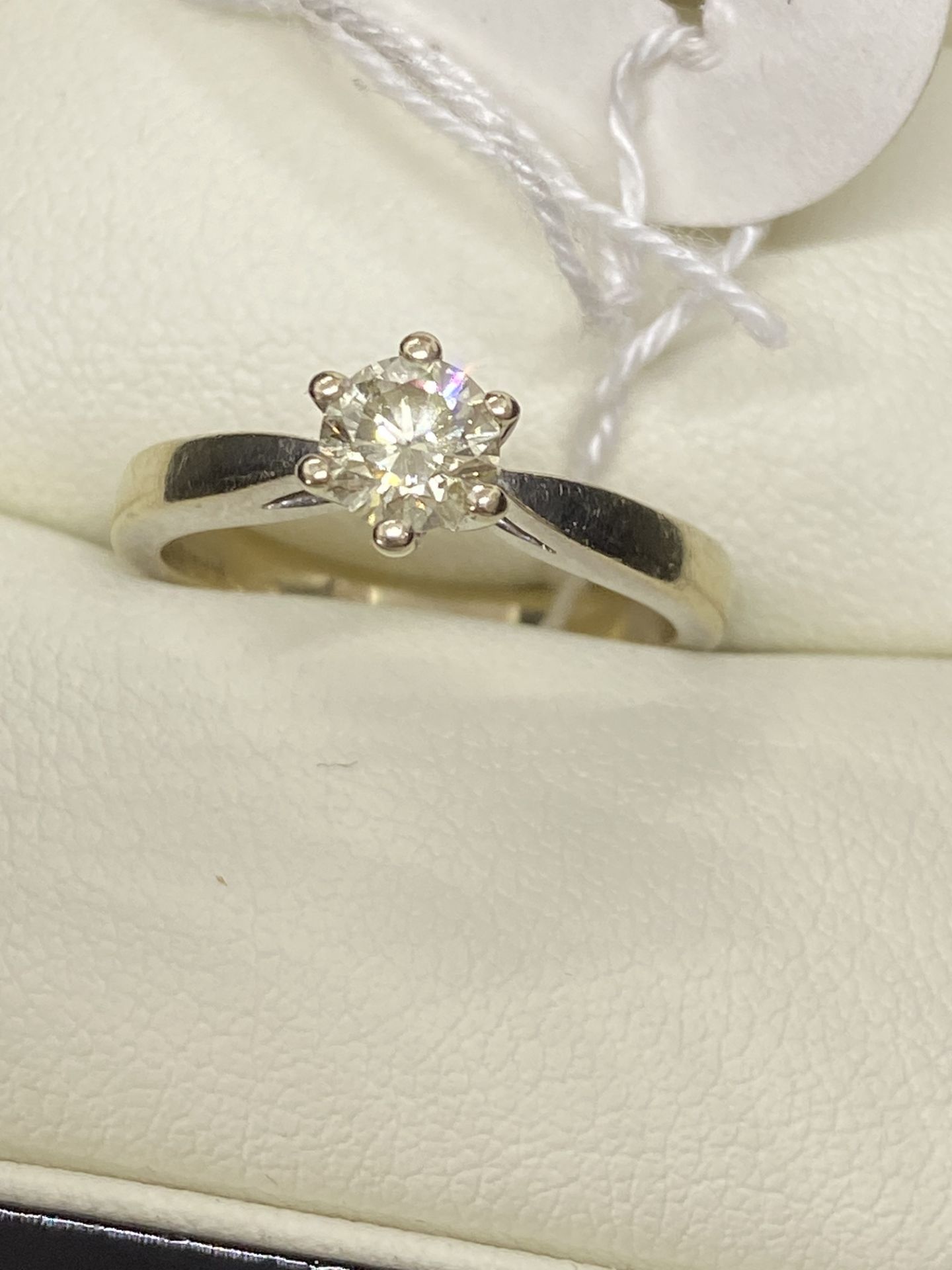 14ct WHITE GOLD 0.50ct DIAMOND SOLITAIRE - Image 2 of 4