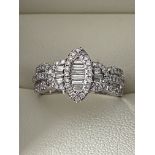 0.69ct DIAMOND MARQUISE SHAPED RING SET IN WHITE GOLD