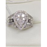 WHITE GOLD MAQUISE SHAPED 1.05ct DIAMOND CLUSTER RING