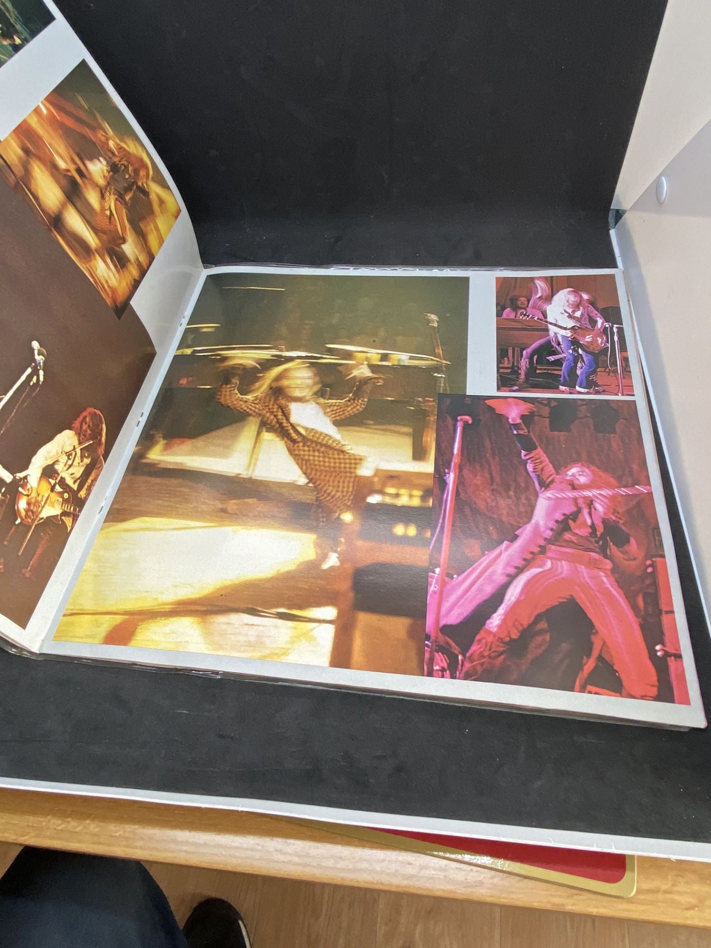 JETHRO TULL - LIVING IN THE PAST ALBUM - FROM PRIVATE COLLECTION - Image 13 of 36