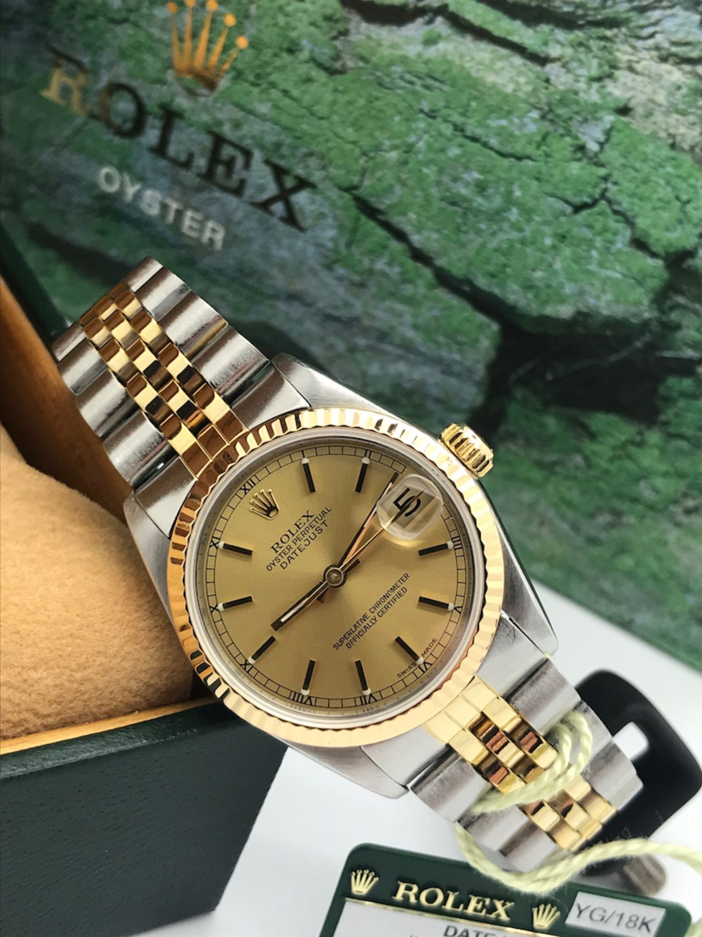 Rolex Datejust 'Champagne' 31mm (Mid-size) Ref. 68273 - Steel/ 18ct Yellow Gold - Image 8 of 9