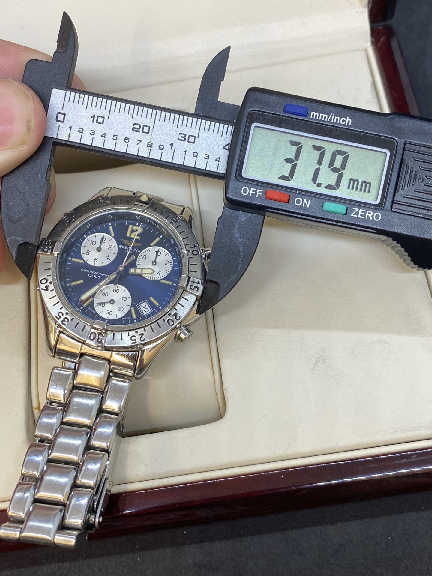 BREITLING CHRONOGRAPH STAINLESS STEEL WATCH - Image 13 of 13