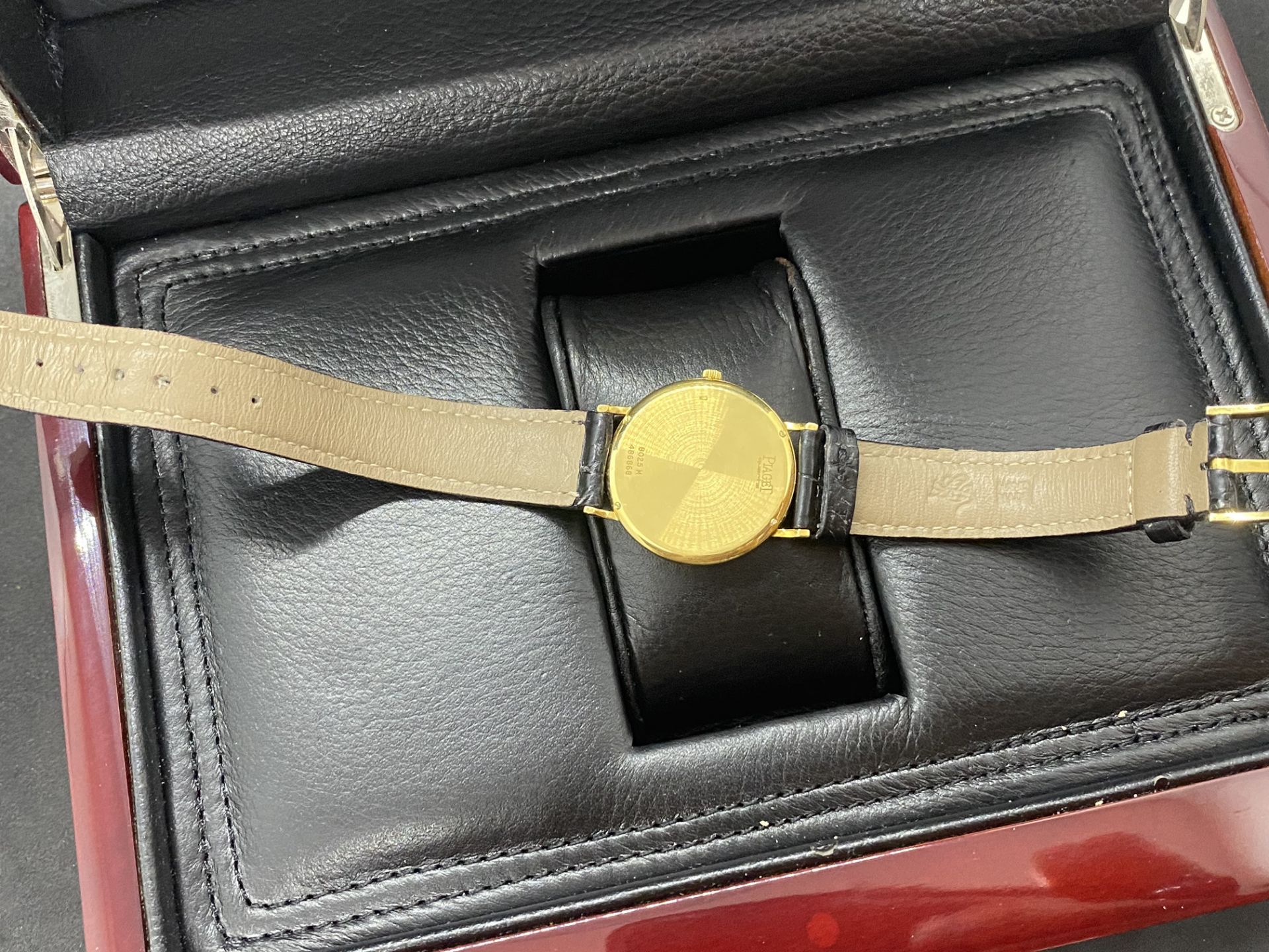 18ct GOLD PIAGET QUARTZ WATCH - Image 7 of 7