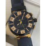 LOUIS VUITTON ROSE GOLD & CERAMIC WATCH