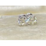 1.40ct DIAMOND SOLITAIRE EARRINGS SET IN 14ct WHITE GOLD
