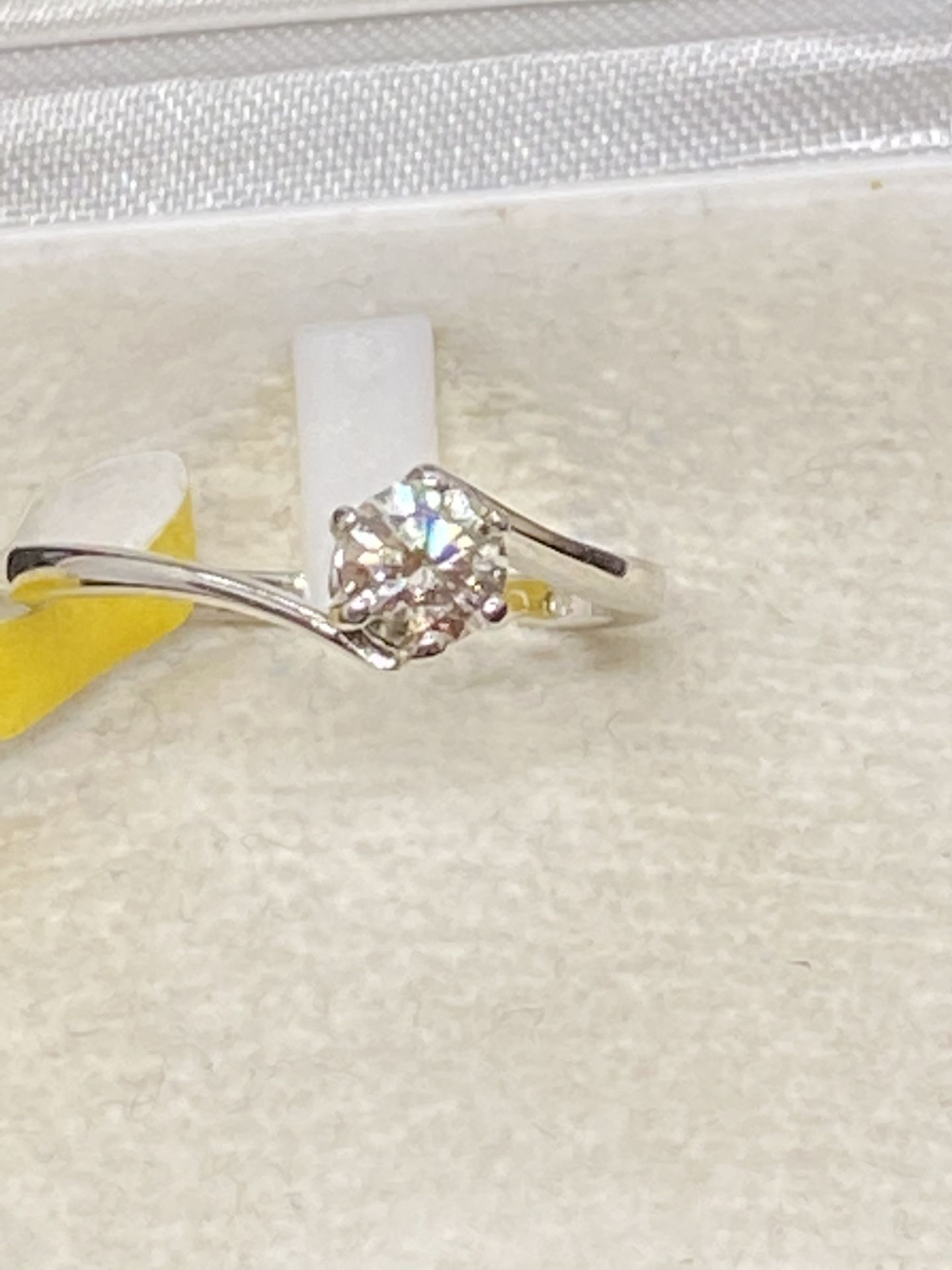 0.42ct L/VVS DIAMOND SOLITAIRE RING 18ct GOLD - Image 3 of 4