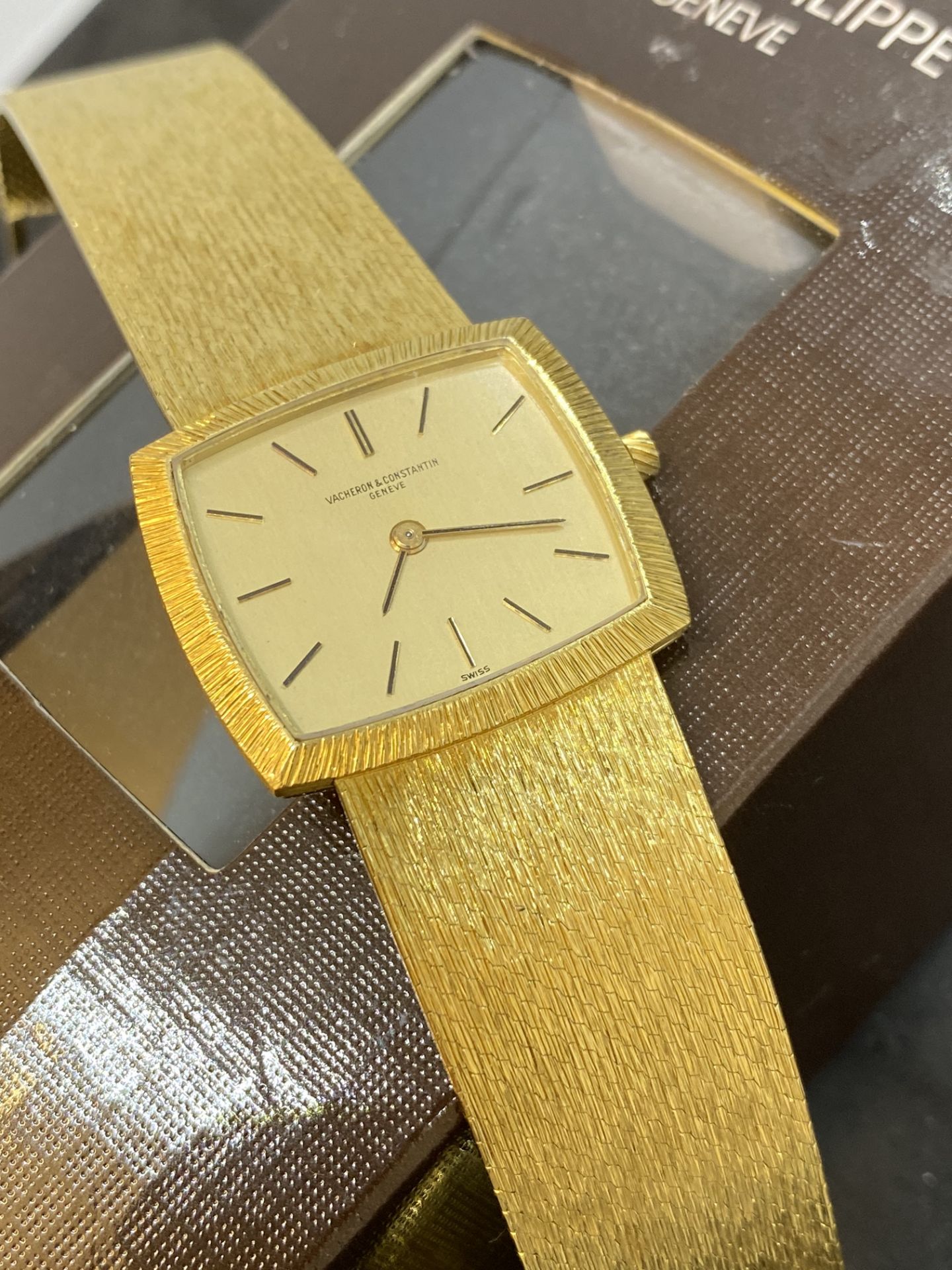 VACHERON & CONSTANTIN 18ct GOLD WATCH - Image 2 of 13