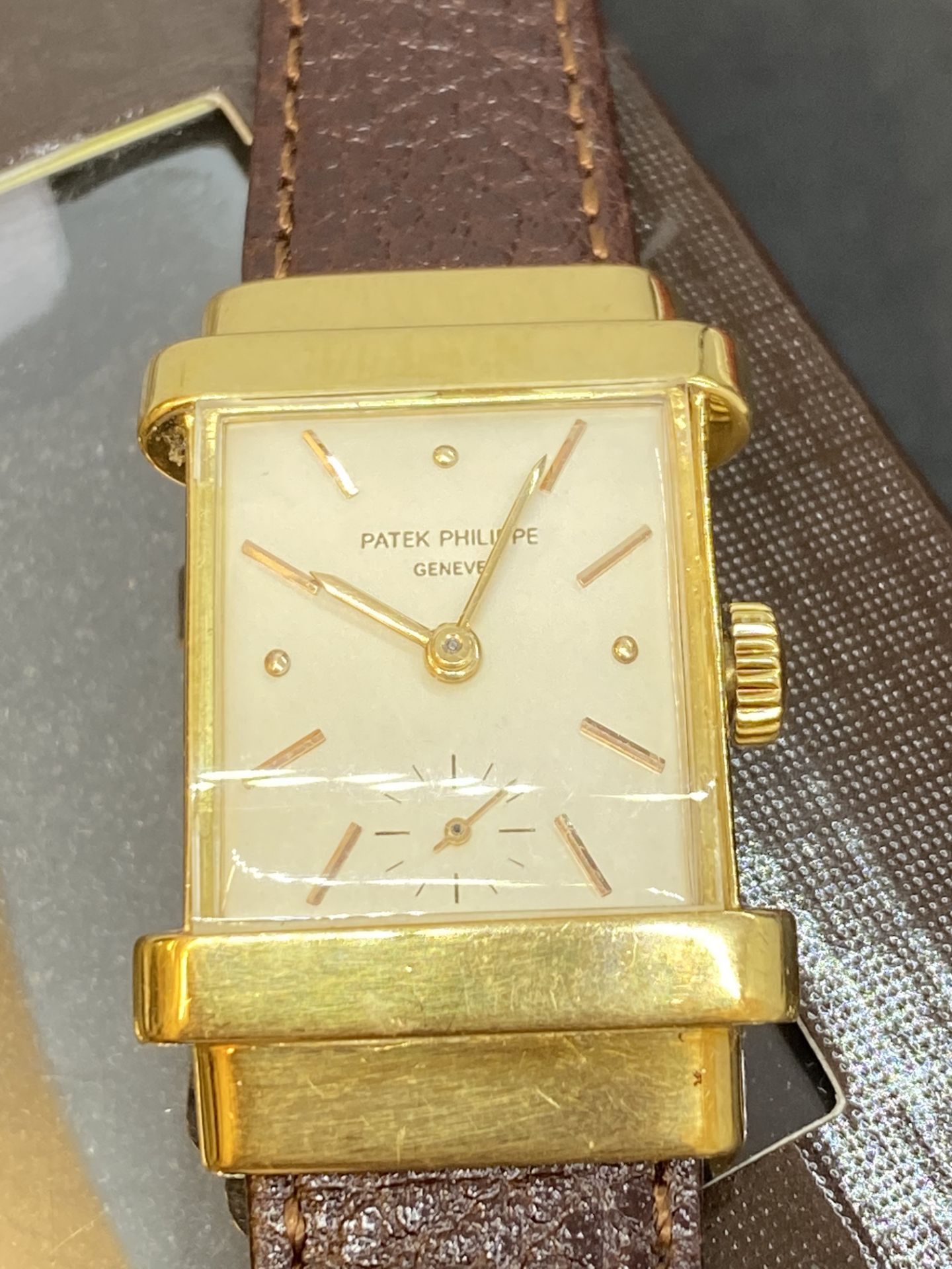 PATEK PHILIPPE 18ct GOLD WATCH WITH PATEK SERVICE BOX - Image 4 of 10
