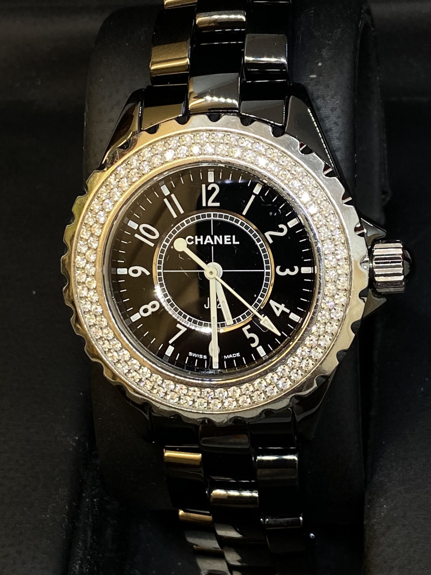 CHANEL J12 CERAMIC WATCH SET WITH DIAMOND BEZEL WITH BOX - Image 7 of 12