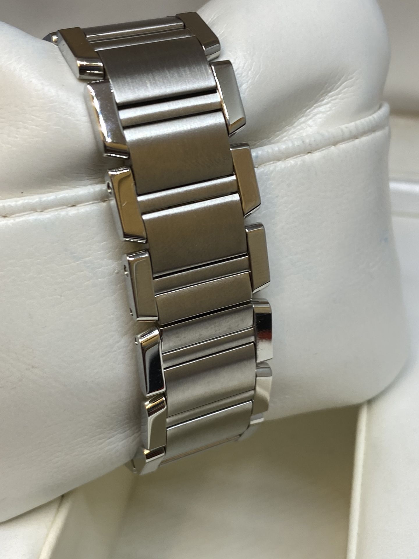 Cartier Tank Française automatic gents model 2302 - Image 8 of 11