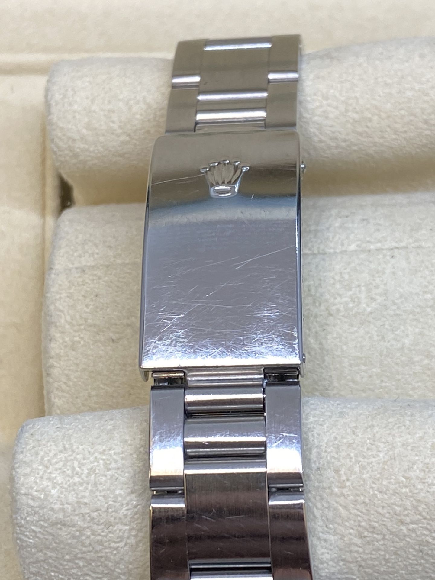 STAINLESS STEEL ROLEX 15210 AUTOMATIC WATCH WITH BOX - Image 9 of 11