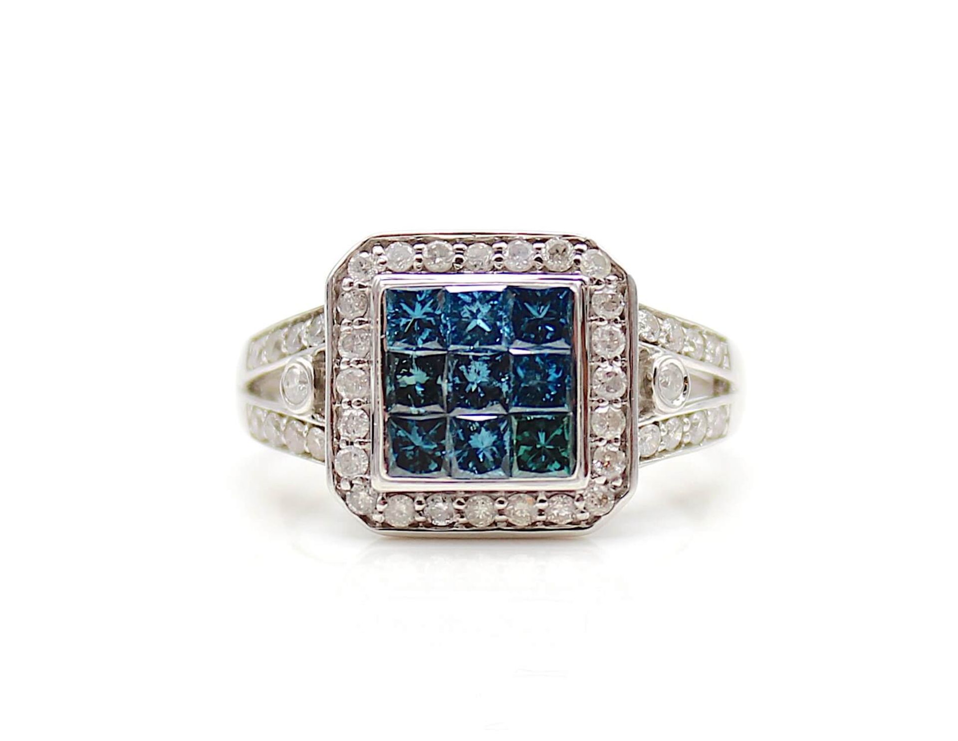 Ring in 585 white gold with 9 diamonds, fancy bluish green in square princess cut, total approx. 0. - Bild 2 aus 3