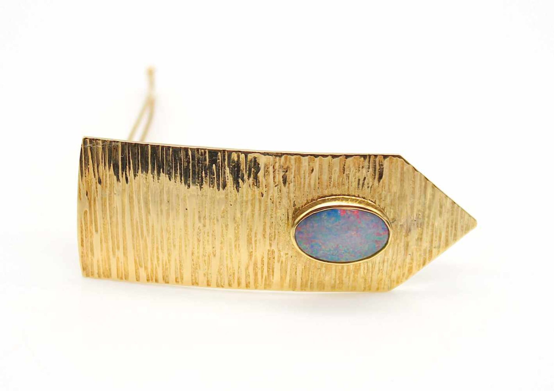 Hairgrip made of 585 gold with a precious opal. Weight 10,4 g, dimensions 54,8 x 20,6 mmHaarklemme