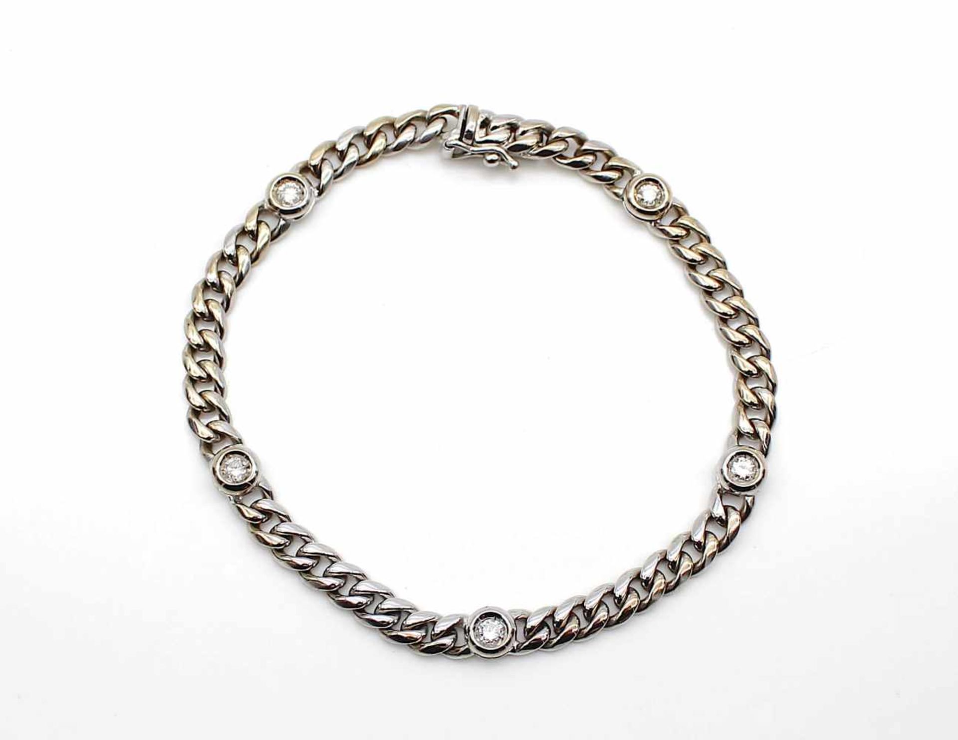 Bracelet in 585 white gold with 5 brilliants, total approx. 0.50 ct, SI, G - H.Weight 17 g, length