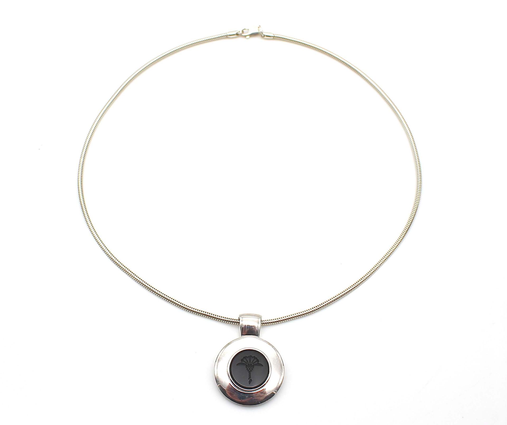 Necklace with a pendant by Joop made of 925 silver and an onyx.Weight 23 g, chain length 42 cm, - Bild 3 aus 3
