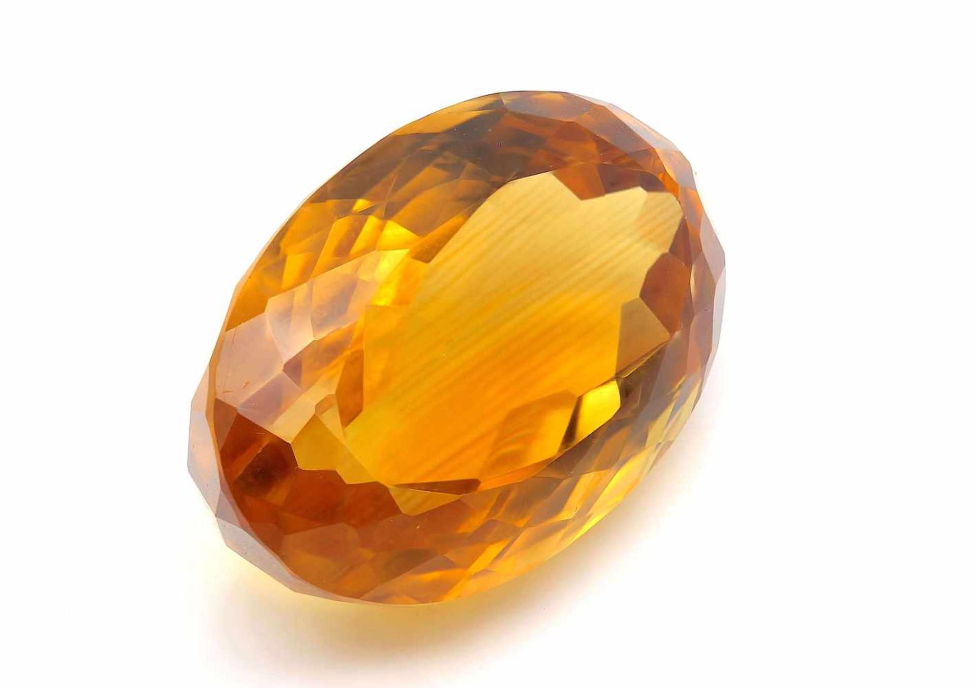 1 Citrin 26,09 ct Maße: 23,3 x 14,9 x 11,2 mm 1 citrine 26,09 ct Dimensions: 23.3 x 14.9 x 11.2 mm - Bild 2 aus 3