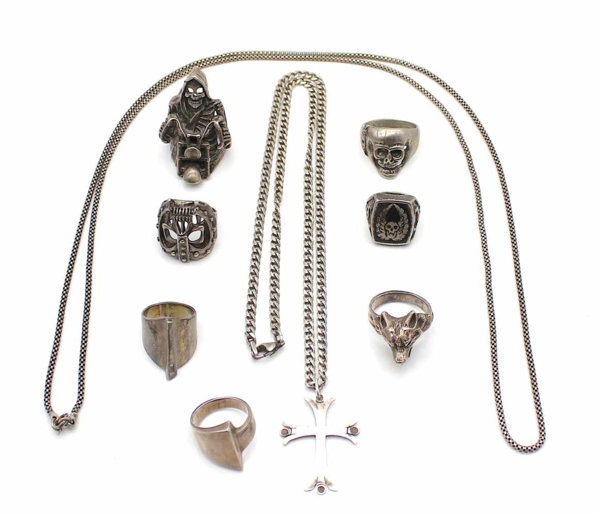 1 Posten Silberschmuck Gewicht: 147,7 g, Ringgrößen: 58 - 60 und 1 Ring 67 1 lot silver jewelry