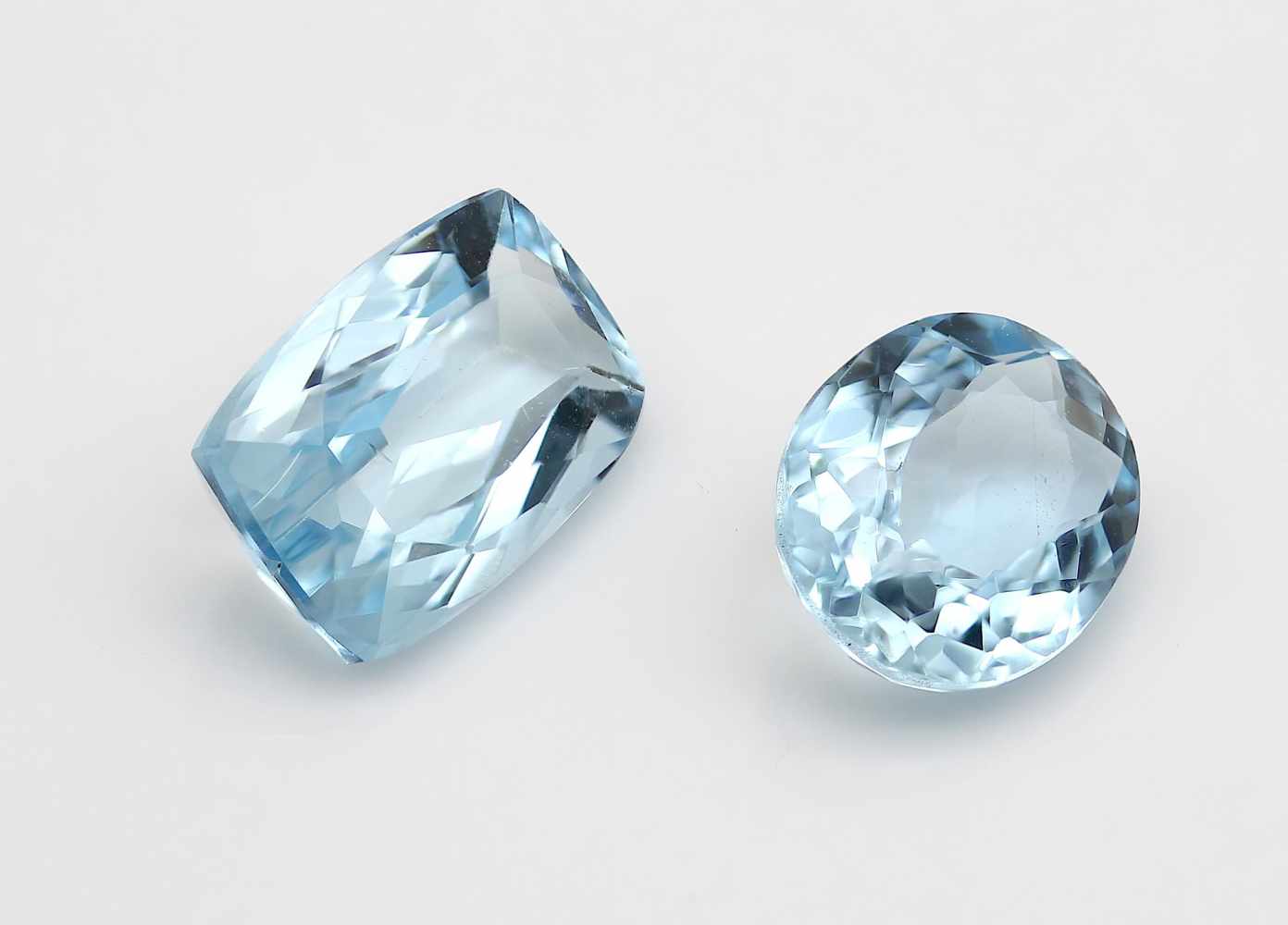 1 Aquamarin ca. 1,91 ct 1 Aquamarin ca. 1,44 ct 1 Aquamarin ca. 1.91 ct 1 Aquamarin ca. 1.44 ct