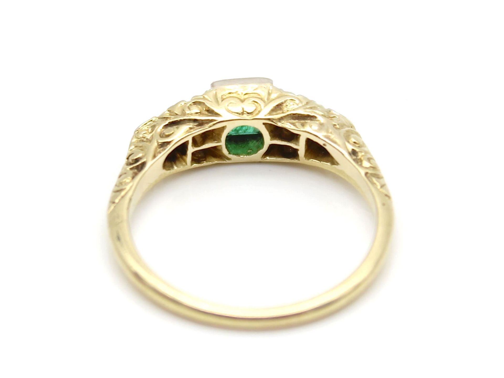 Ring aus 585er Gold mit einem Smaragd und 6 Diamanten (1x Brillant und 5 Achtkantschliff), gesamt - Image 3 of 3