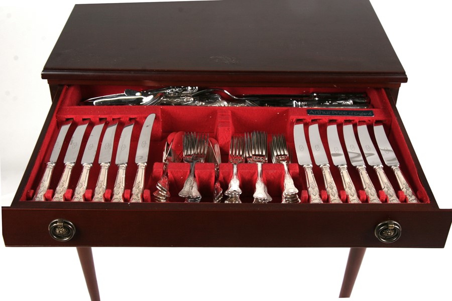 An Arthur Price silver plated King's Pattern canteen of cutlery.