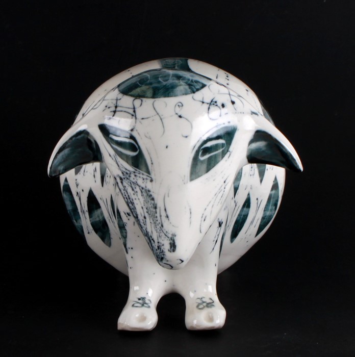 A Richard Parkinson pottery model of a sheep, designed by Susan Parkinson, model number 8, glazed in - Image 2 of 6