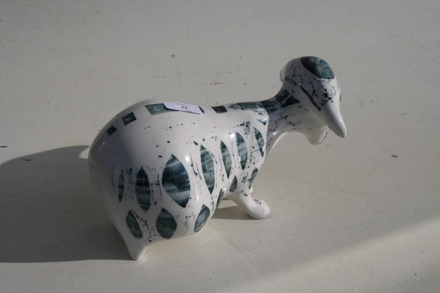 A Richard Parkinson pottery model of a sheep, designed by Susan Parkinson, model number 8, glazed in - Image 6 of 6