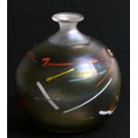 A Bertil Vallien Kosta Boda Art glass vase, 10cms (4ins) high.