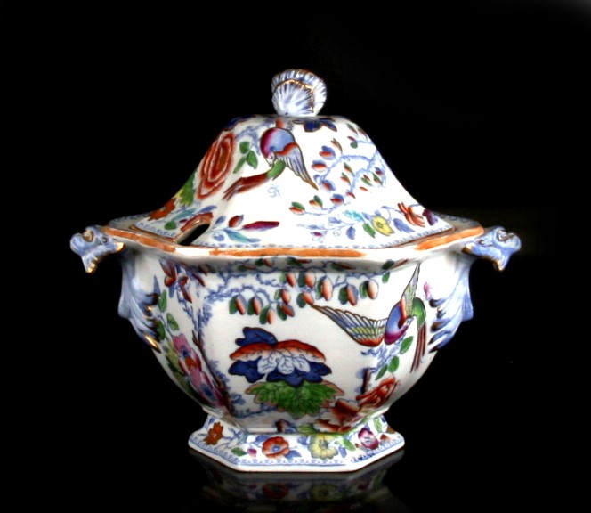 A Masons Ironstone tureen and cover, 31cms (12.25ins) wide.Condition Report Starcrack to base,