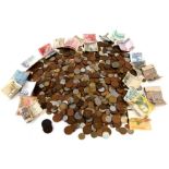 A quantity of loose coinage and old bank notes.