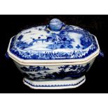 A Chinese Export blue & white tureen and cover, decorated with a river landscape scene, 34cms (13.