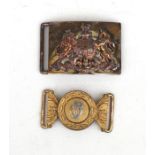 An early 20th century Dieu Et Mon Droit military brass belt buckle, overall width 10cms (4ins) by