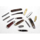 A quantity of pocket knives and penknives.