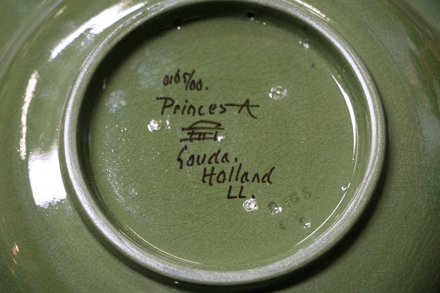 A Gouda pottery plate decorated with a butterfly and sunflowers; together with a similar shallow - Image 6 of 6