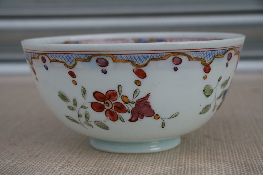 An 18th century enamelled milk glass slop bowl with Chinese style decoration, possibly Bristol, - Image 4 of 7