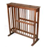 A pine plate rack with spindle divisions, 71cms (28ins) wide.