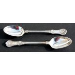 A pair of Victorian silver King's pattern basting spoons, London 1897, weight 420g.