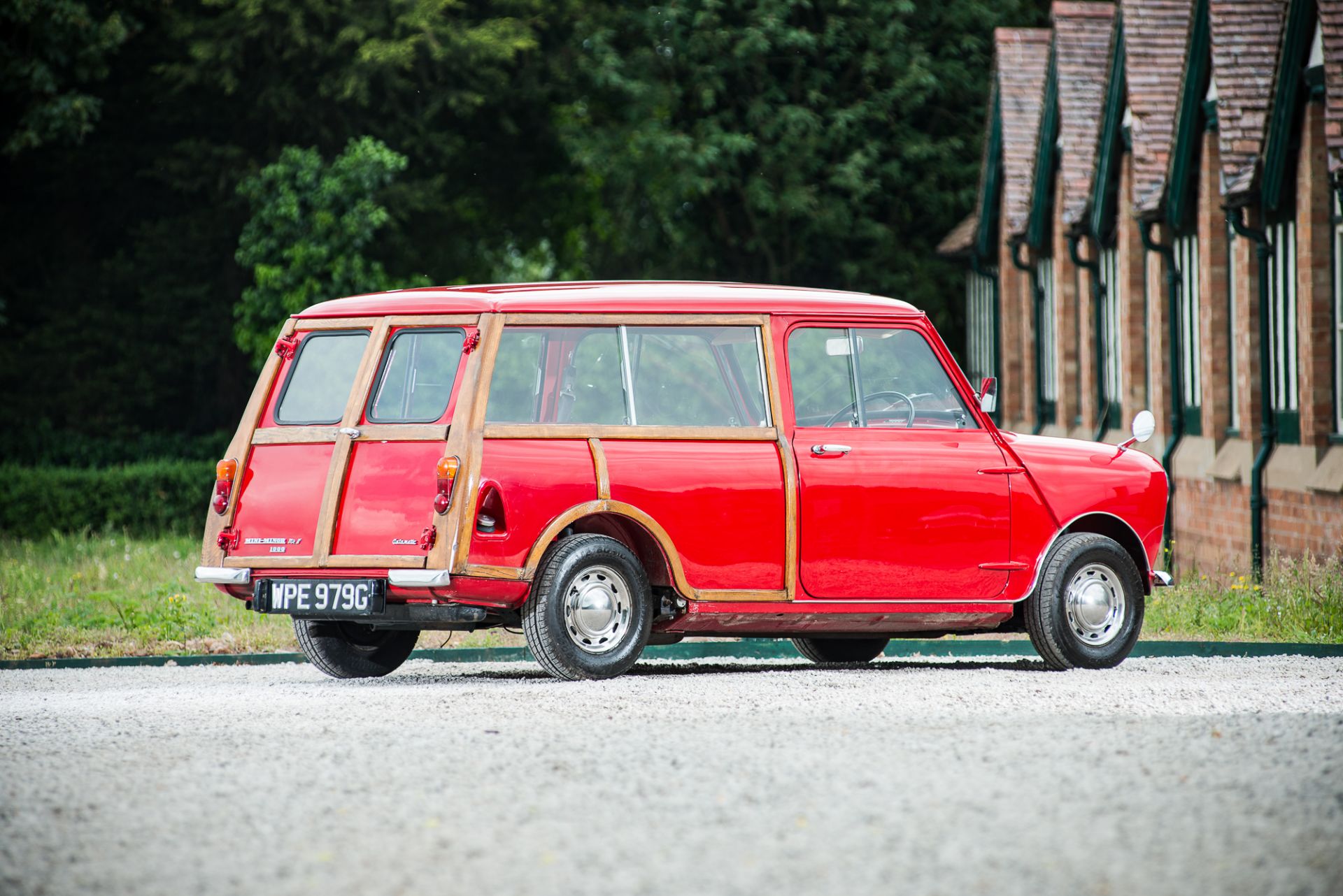 1969 Morris Mini-Minor MkII Traveller Automatic - Image 2 of 23