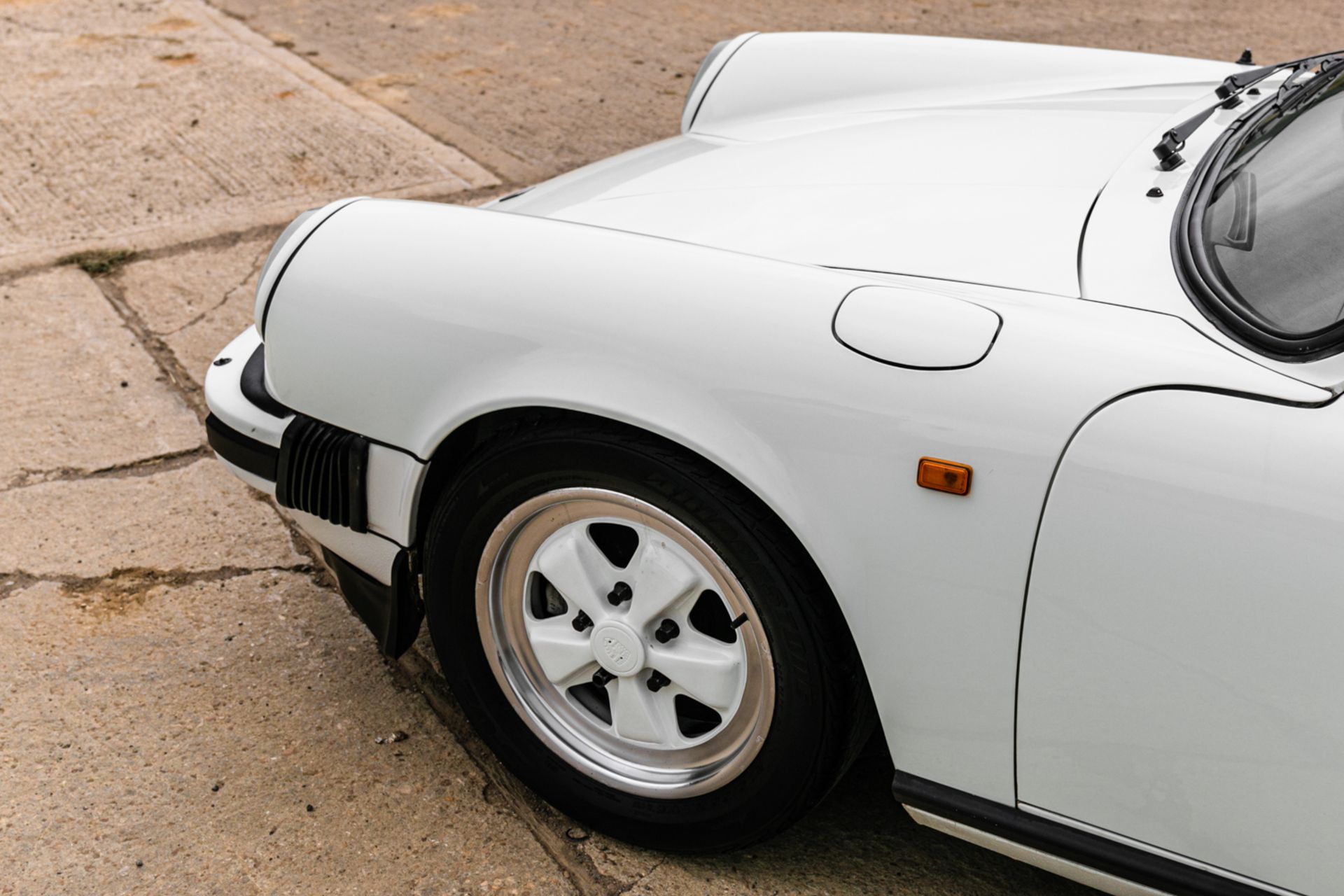 1984 Porsche 911 3.2 Carrera - Image 15 of 26