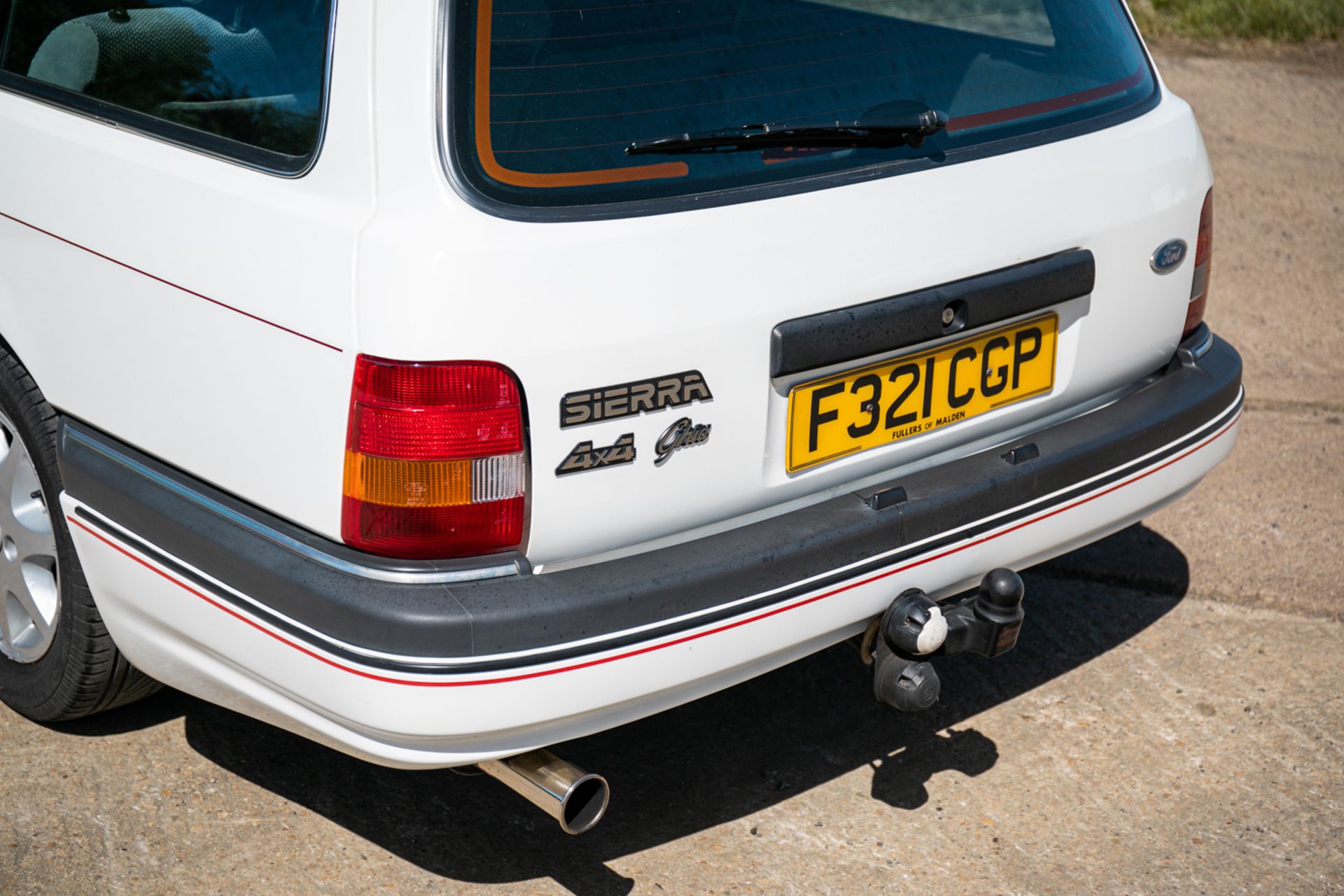 1988 Ford Sierra 2.8 Ghia Estate 4 x 4 - Image 17 of 21