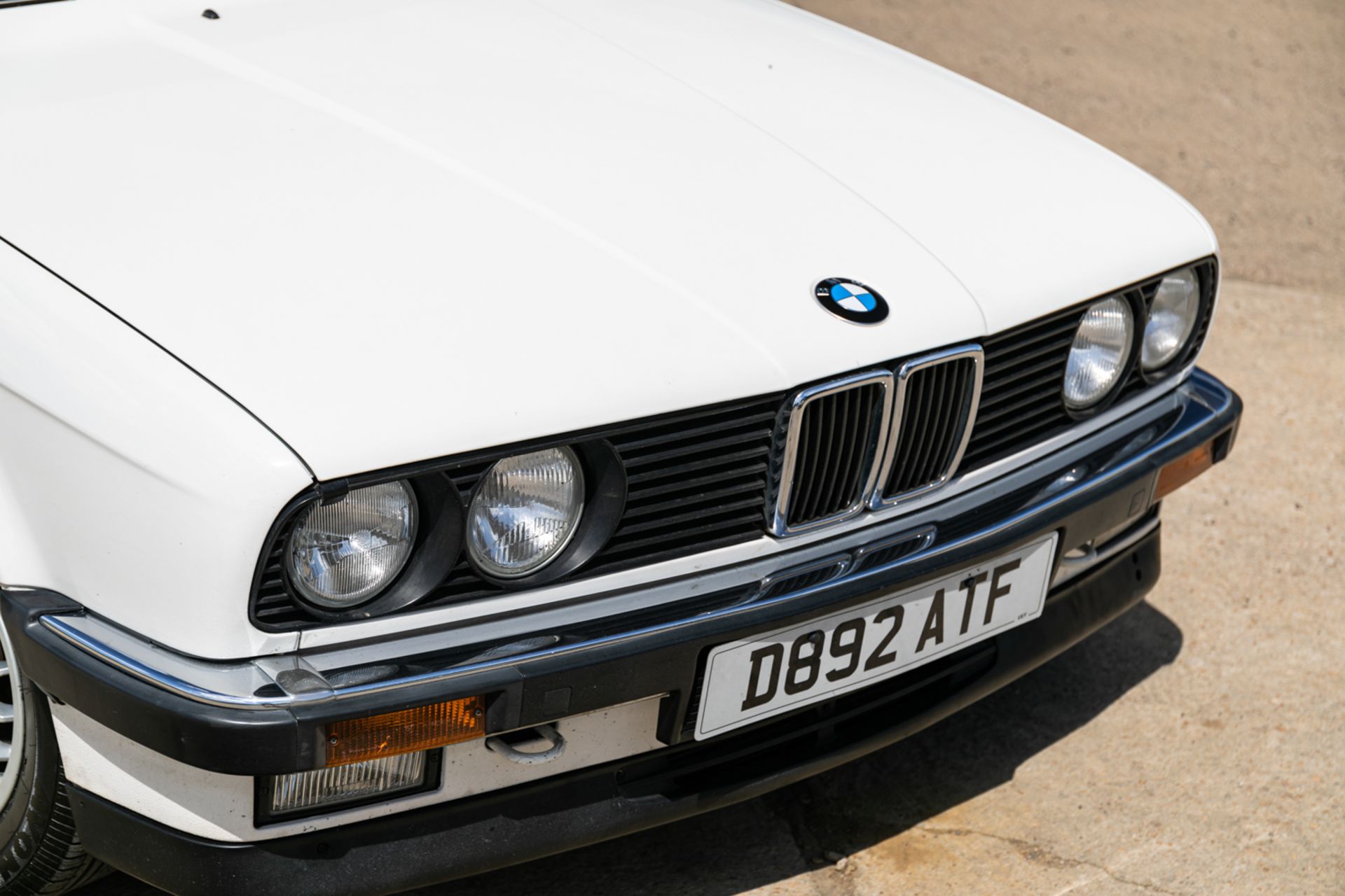 1987 BMW 325i (E30) Cabriolet - Image 9 of 26